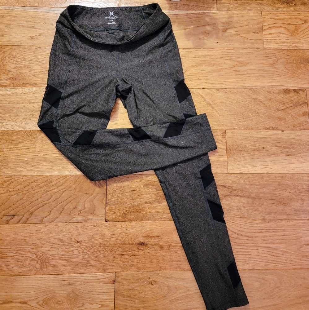 Express cut out leggings